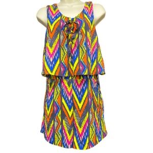 Marilyn Monroe Chevron print open back romper. Size M